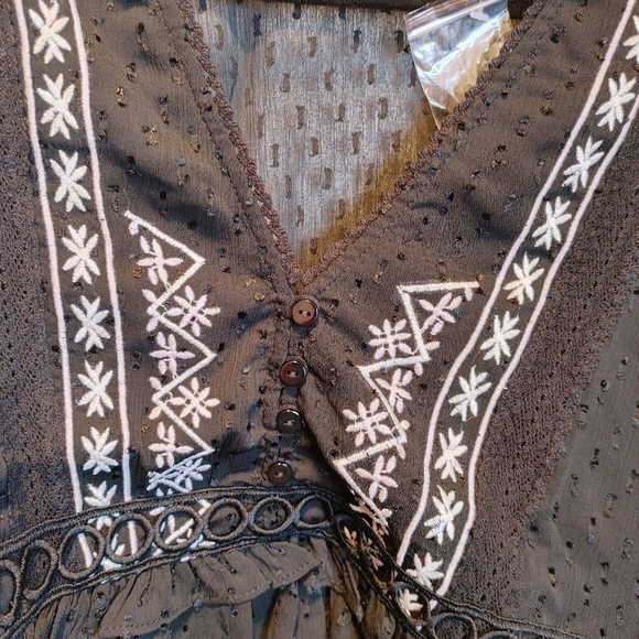 Boho Embroidered Peplum Blouse NWT Sheer Swiss Dot Black Top - Picture 11 of 11